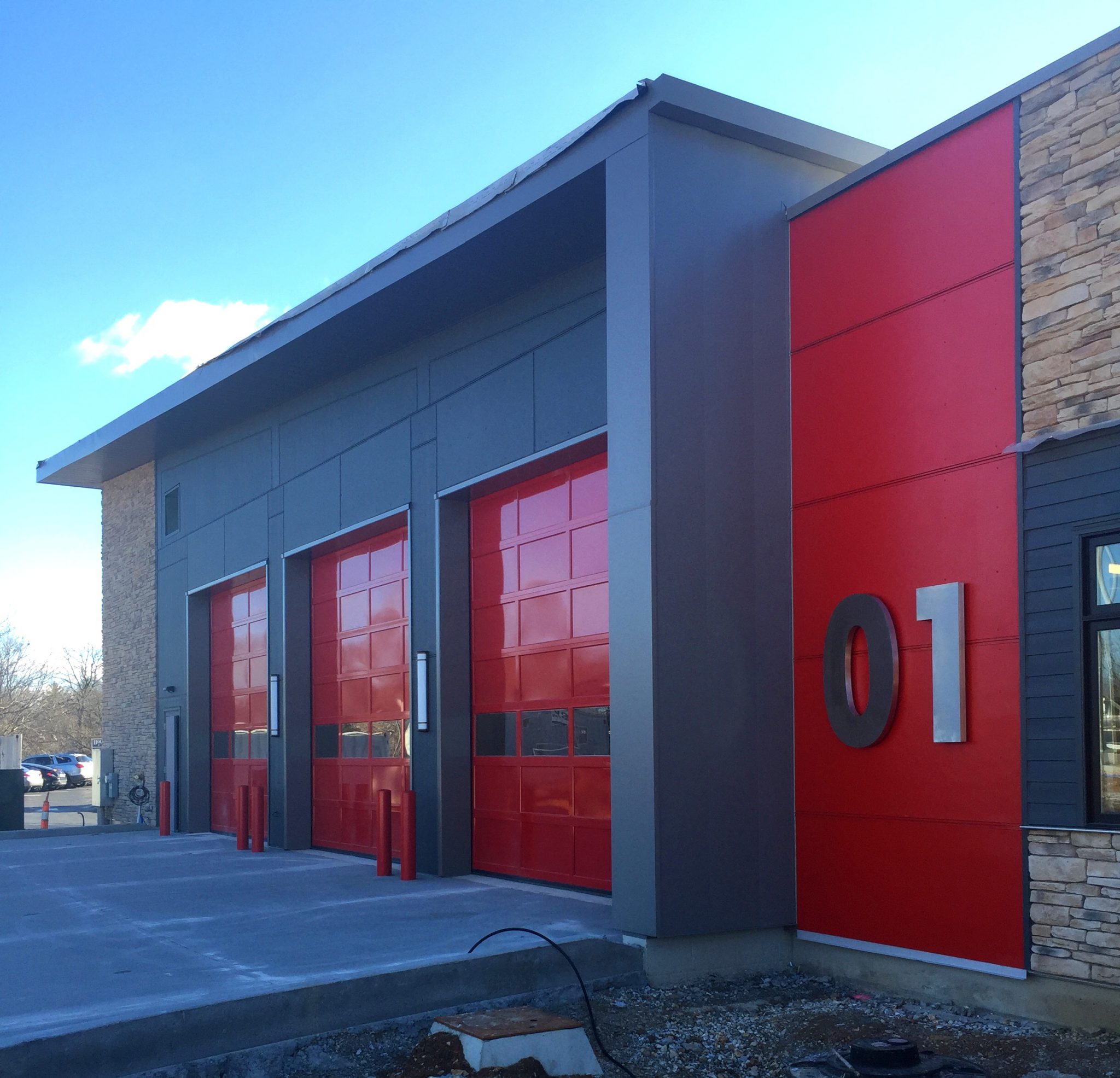 LAKE SAINT LOUIS FIRE NEARS COMPLETION JEMA